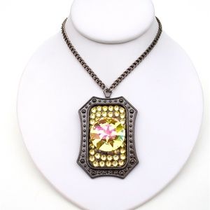 GASOLINE GLAMOUR Jewelry - LIMELIGHT RHINESTONE LEMON ROUND NECKLACE SAMPLE GASOLINE GLAMOUR Jewelry - LIMELIGHT RHINESTONE LEMON ROUND NECKLACE SAMPLE